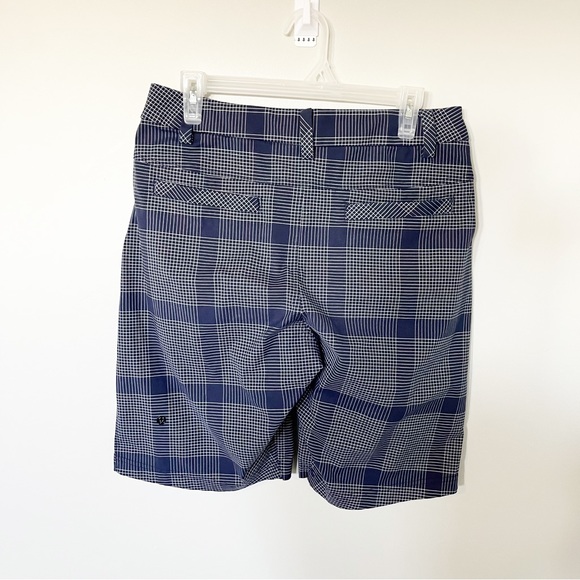Lululemon blue plaid men’s shorts fit like a size 30 - Picture 2 of 6